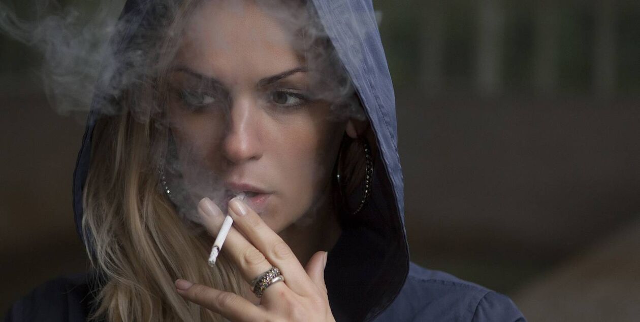 smoking as a cause of skin aging